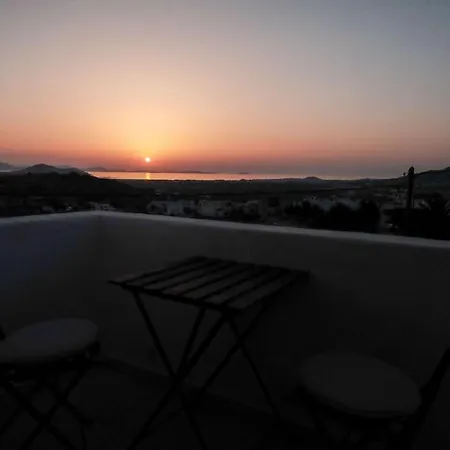 Naxos Cycladic House 公寓 *